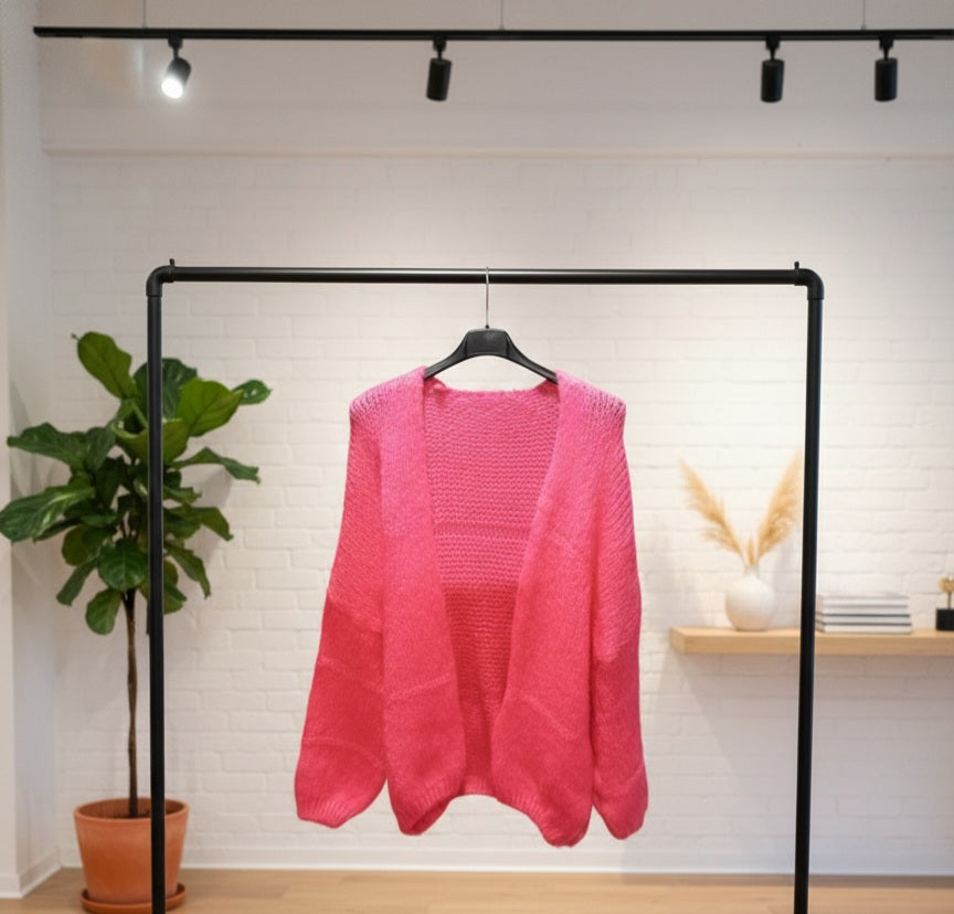 💖 Kuscheliger Oversize Cardigan in leuchtendem Pink