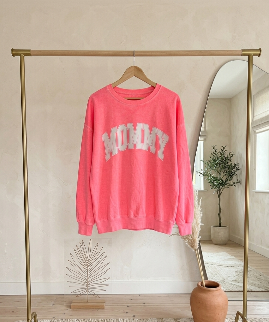 Oversized „MOMMY“ Sweatshirt Neon Pink – Premium Pullover für Mamas