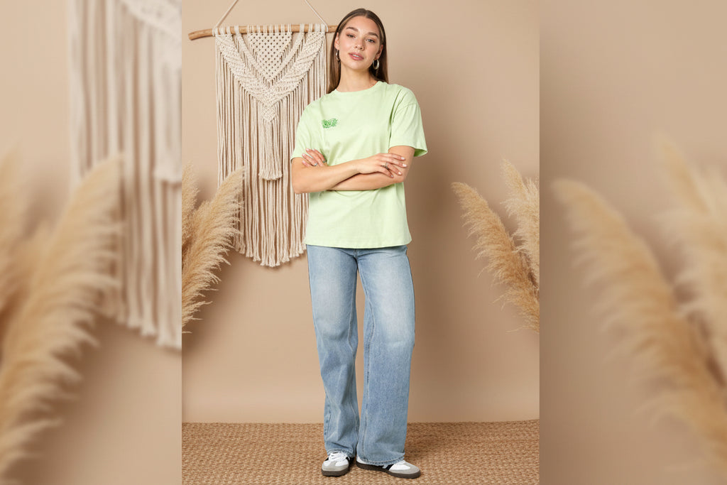 Knitted Women's T-shirt Casual Botanical