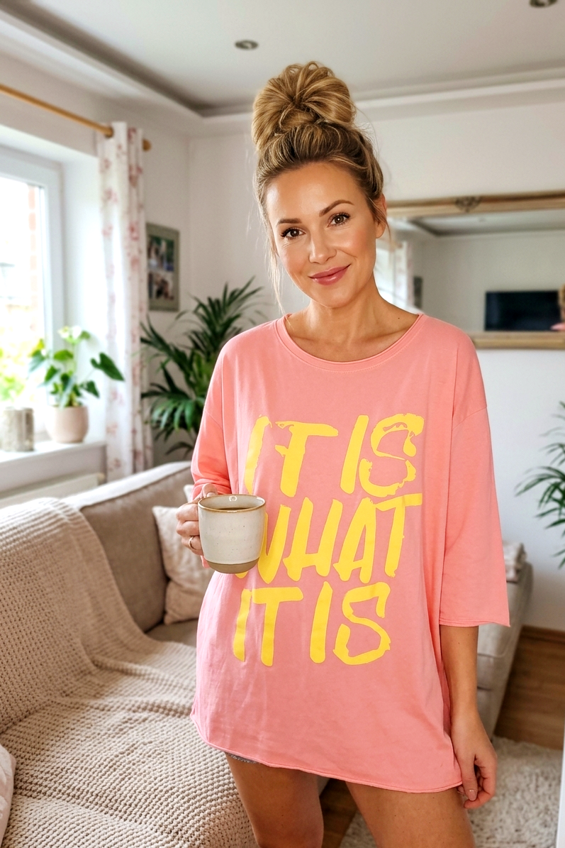 Oversize-Shirt „It is what it is“ – 3/4-Arm Statement Shirt