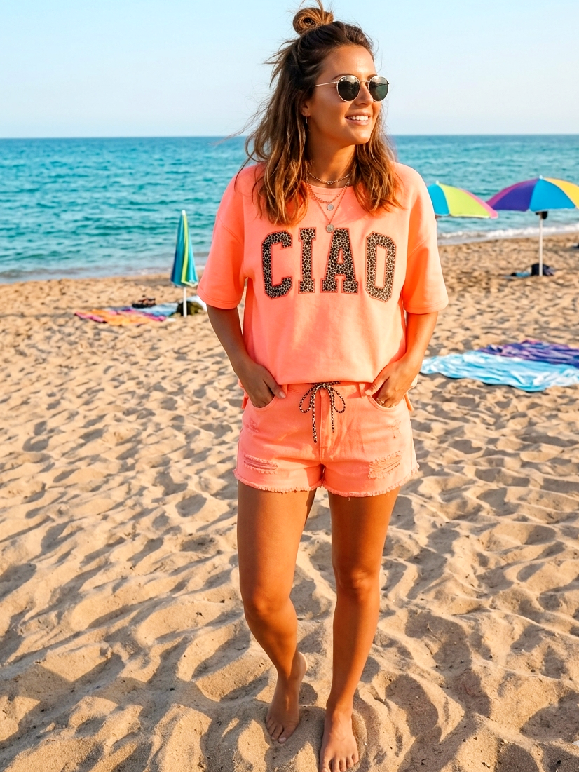 "CIAO" Statement-Shirt – Neon-Koralle Leo-Print | Onesize S–L