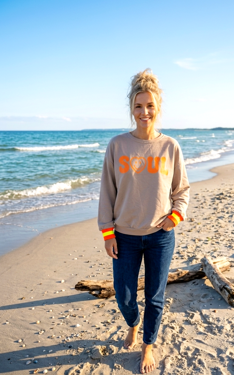 Oversize Statement Sweater "SOUL" | Smiley-Print & Neon-Bündchen | Türkis Creme Taupe | S-L