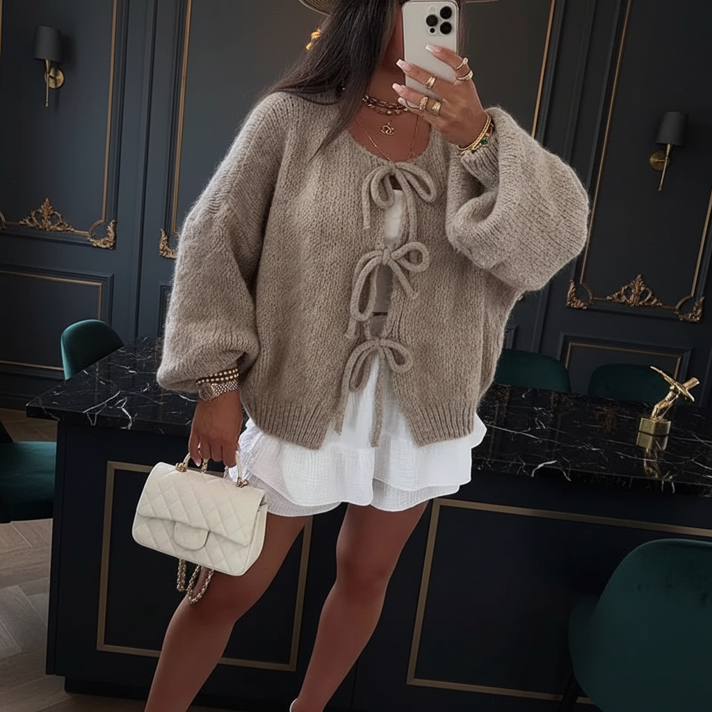 Elegante Strickjacke - Dark Luxe