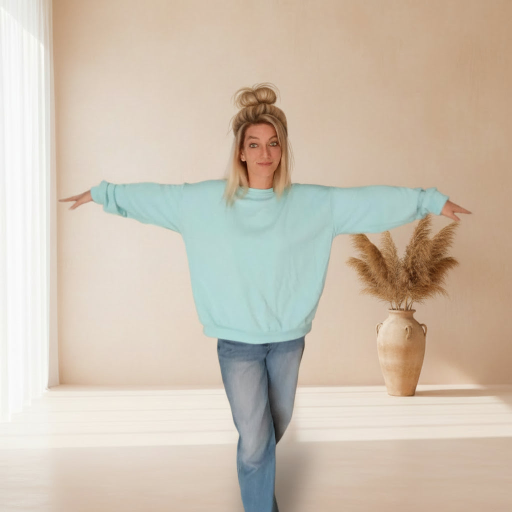 Boho-Luxe hellblaues Sweatshirt von SK-Style & Kompetenz aus weichem Material für Damen