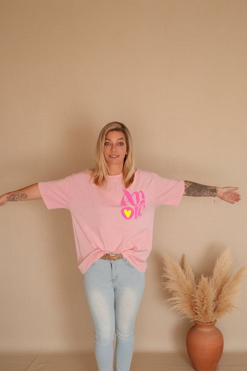 Amore Rosa Oversized T-Shirt – Damen Statement-Shirt rosa mit pinkem Print, lässiger Oversized-Schnitt