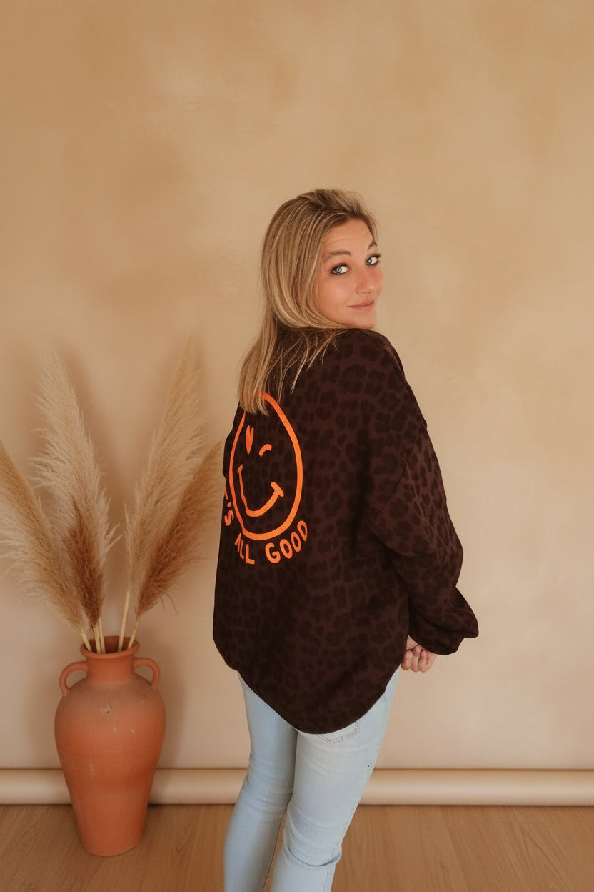 Sweater Leo-Print Seitenblick – Rückenansicht Smiley Print, Terrakotta Vase Pampas Boho