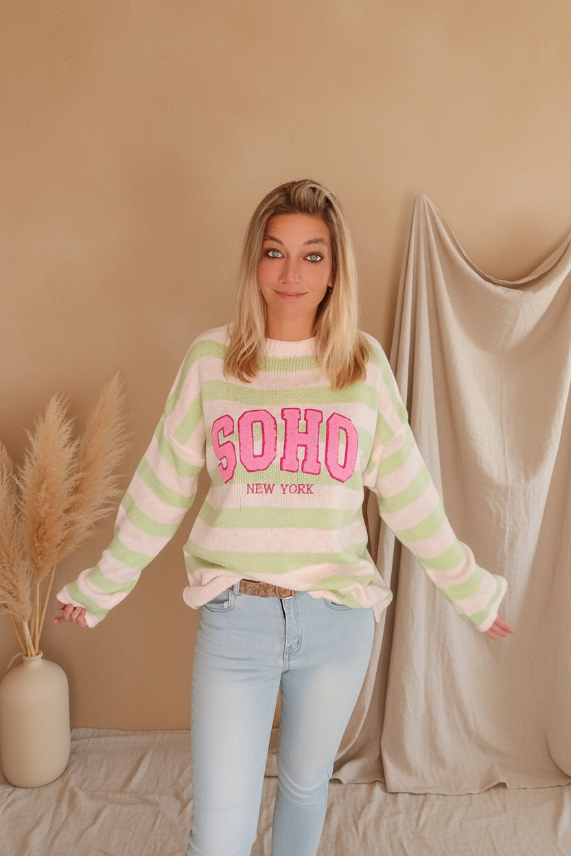SOHO Streifenpullover Rosa Gelb – Rückenansicht Streifenmuster, Oversized Strickpullover Damen