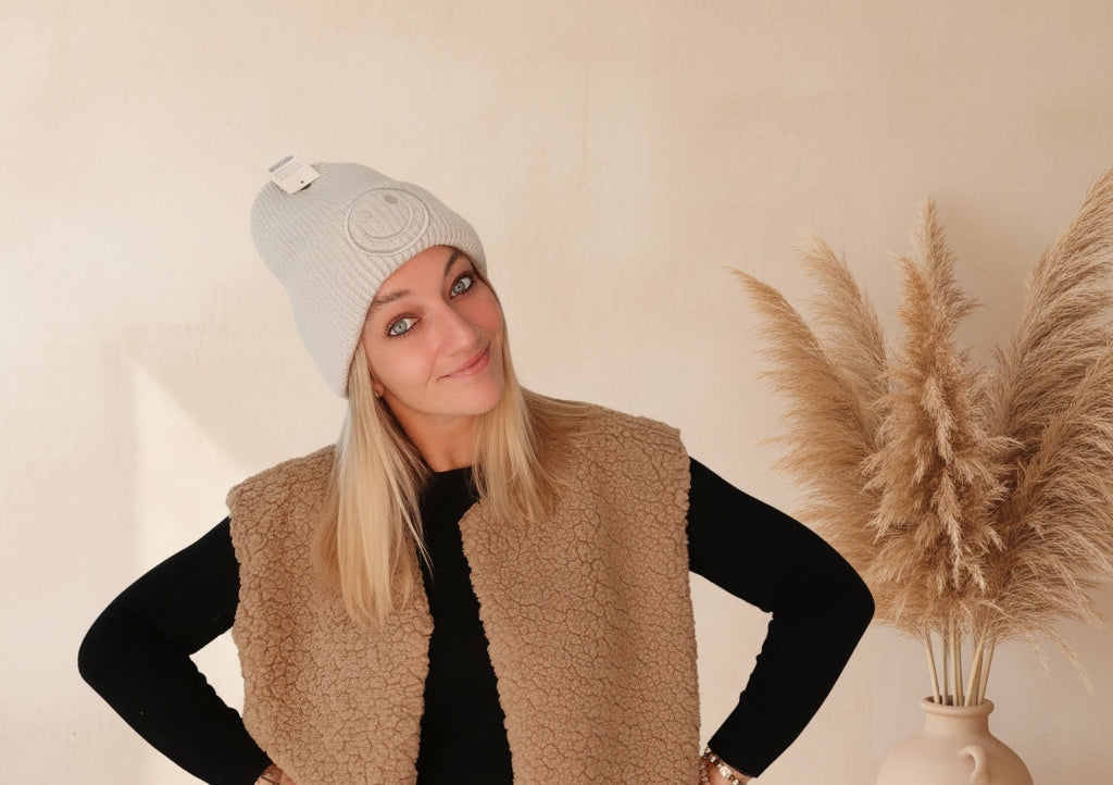 Smiley-Mütze One Size – Hellblau, Creme & Orange - SK-StyleundKompetenz