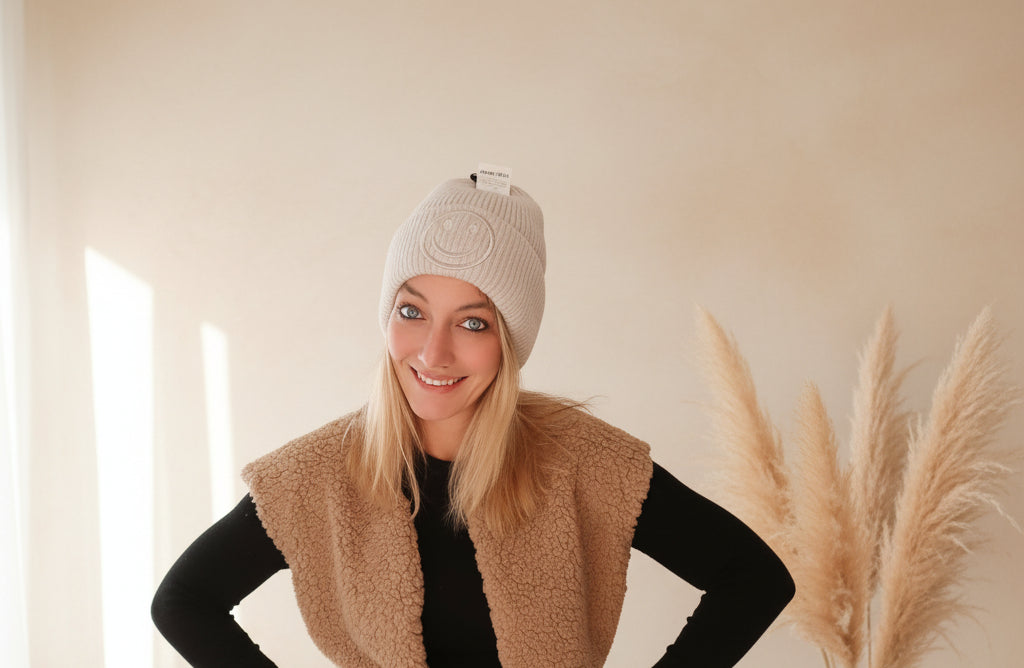 Smiley-Mütze One Size – Hellblau, Creme & Orange - SK-StyleundKompetenz