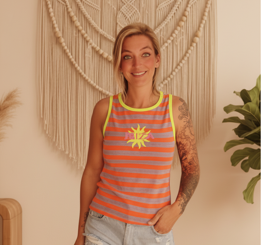 Ibiza Retro-Tanktop Orange-Lila gestreift – Frontansicht Boho Interieur, Gr. S-M