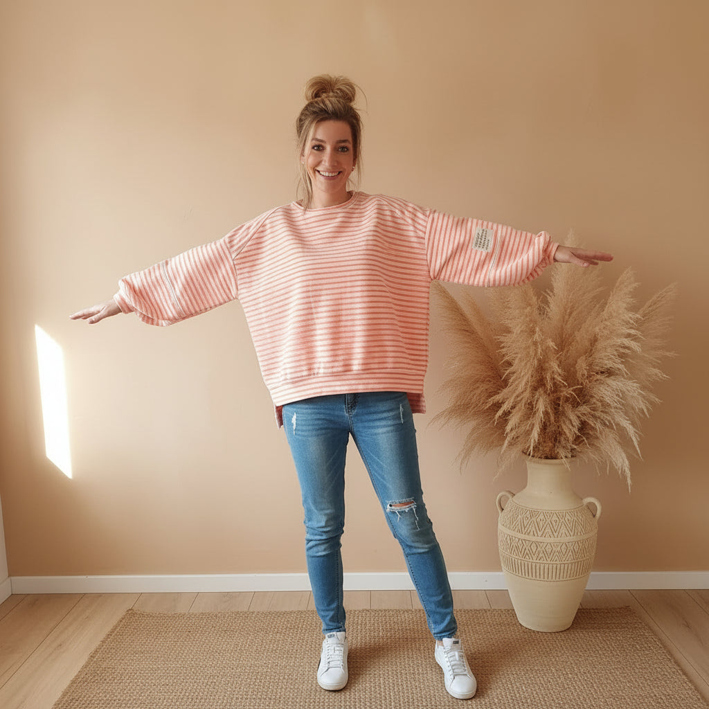 Peachweißes Oversize Sweatshirt Damen mit ausgestreckten Ärmeln und Querstreifen