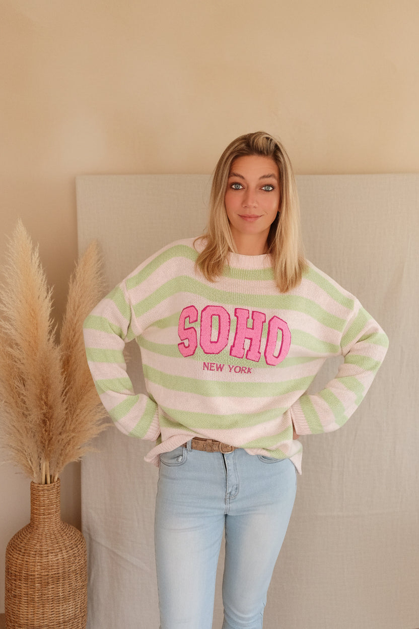 SOHO Streifenpullover Rosa Gelb – Rückenansicht Streifenmuster, Oversized Strickpullover Damen