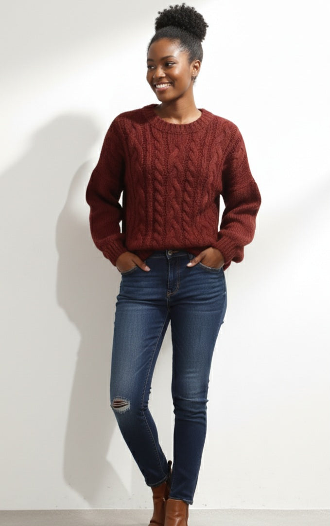 Women's, cable knit, knitwear, elegant, cozy, autumn, winter, warm, timeless, modern