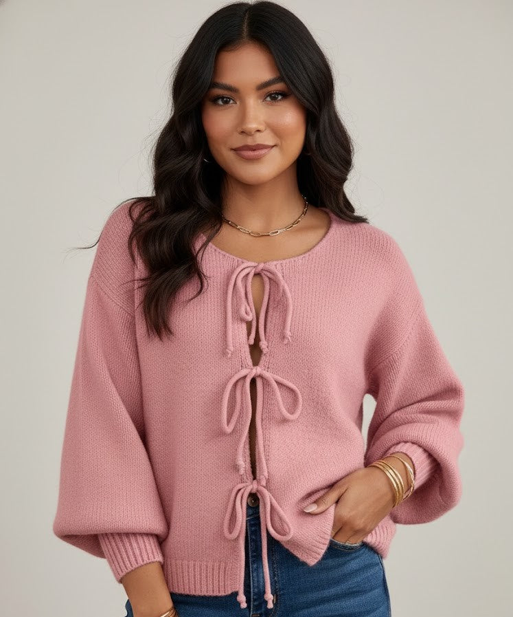 Eleganter Boho-Strickpullover mit charmanten Bindedetails