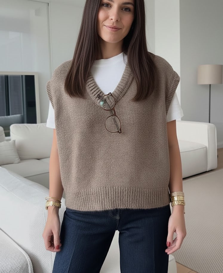 Pullunder Damen V-Ausschnitt mit Rippbund – Strick & Zeitlos