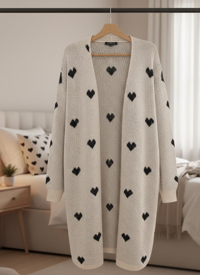 Damen Strick Cardigan Herzmuster – Beiger Long Cardigan mit Herzen