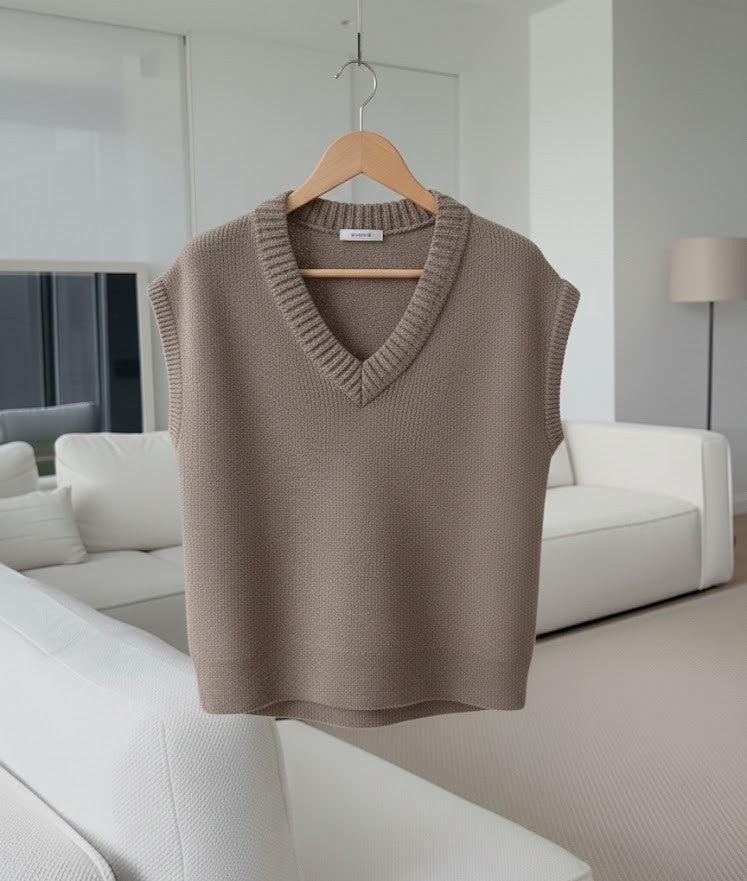 Pullunder Damen V-Ausschnitt mit Rippbund – Strick & Zeitlos