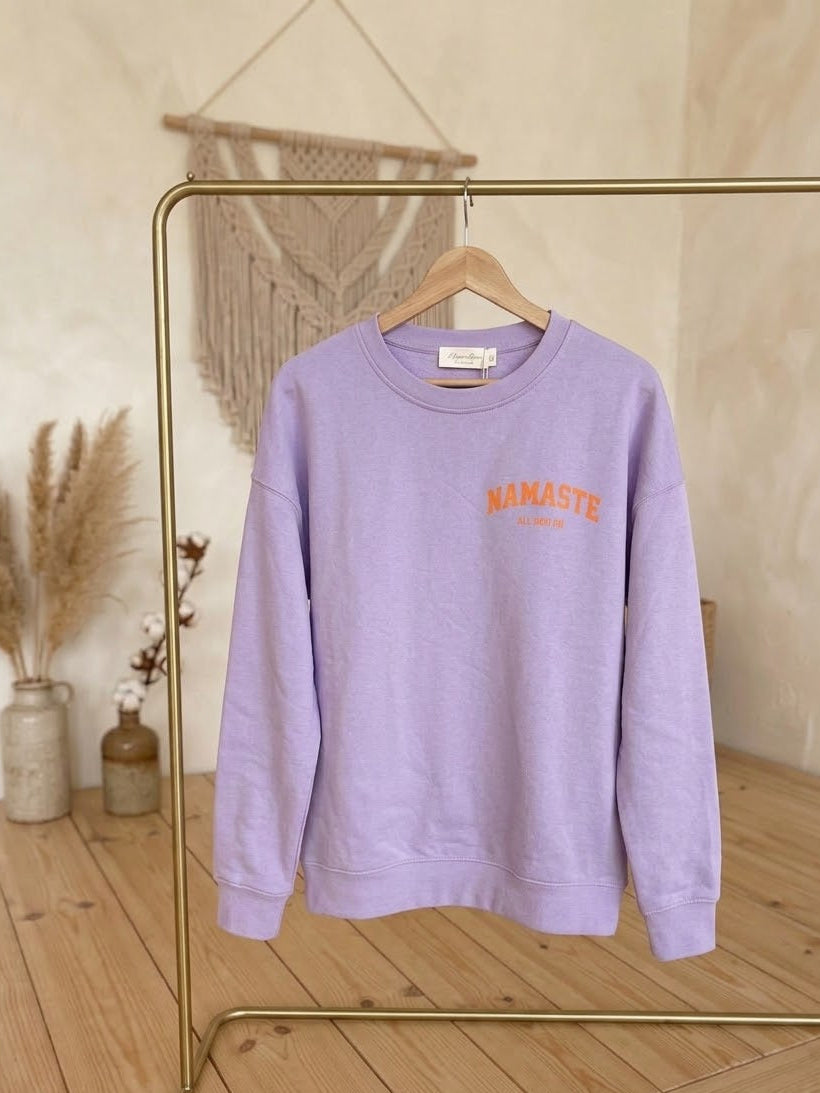 Namaste Sweatshirt Lavendel Orange - Oversize Boho Pullover Damen