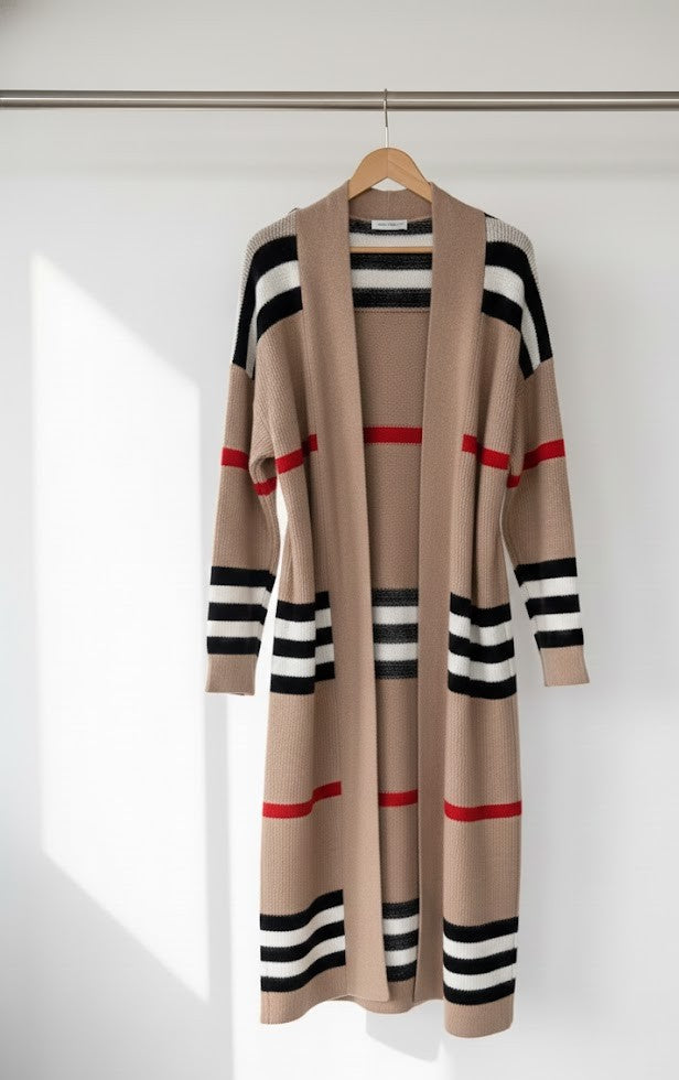 Eleganter Strickmantel "Urban Chic" – Ihr vielseitiger Begleiter für jede Saison