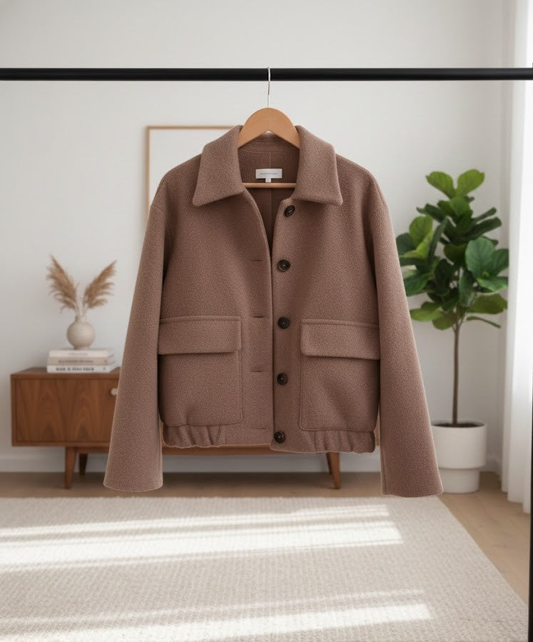 Der perfekte Übergang: Stilvolle Kurzjacke