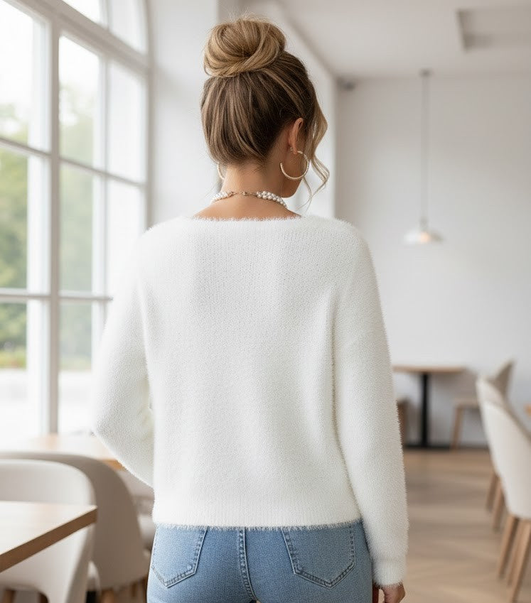 Flauschiger Strickcardigan mit Perlenbesatz - Fuzzy Knit Cardigan Damen